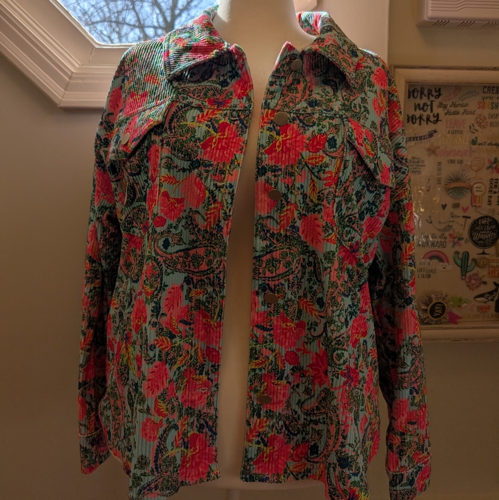 Paisley corduroy jacket with button pockets